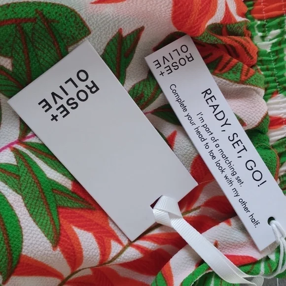 Rose & Olive Wide Leg Tropical Print Elastic Waist Pants 1X - Picture 9 of 11